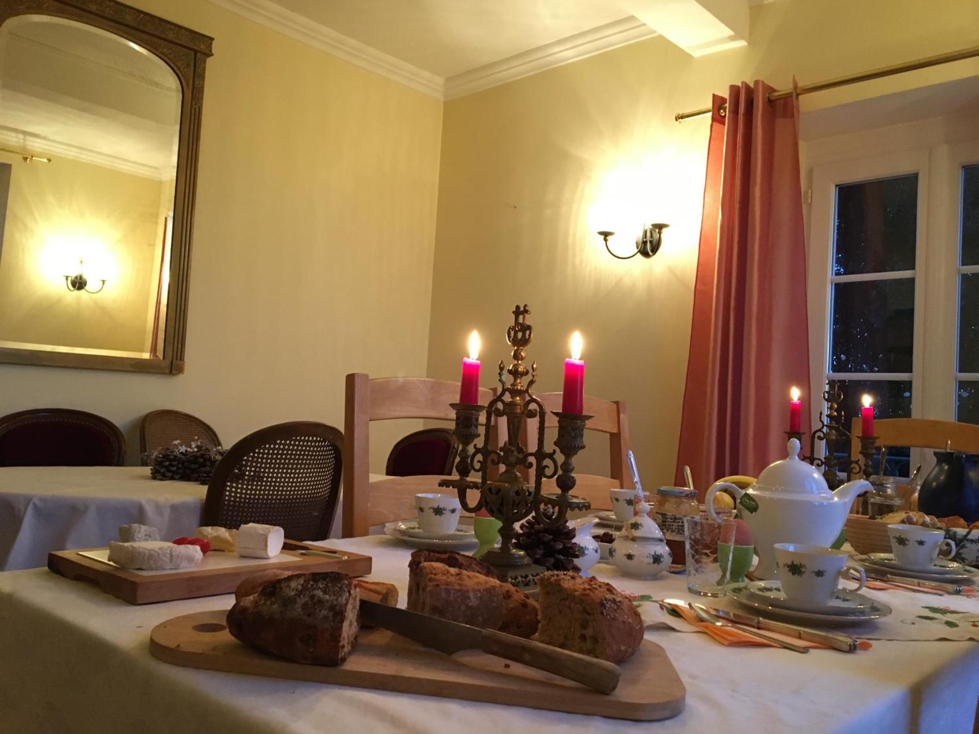 Domaine De Menerque - Petit Chateau Avec Piscine Lisle-sur-Tarn エクステリア 写真